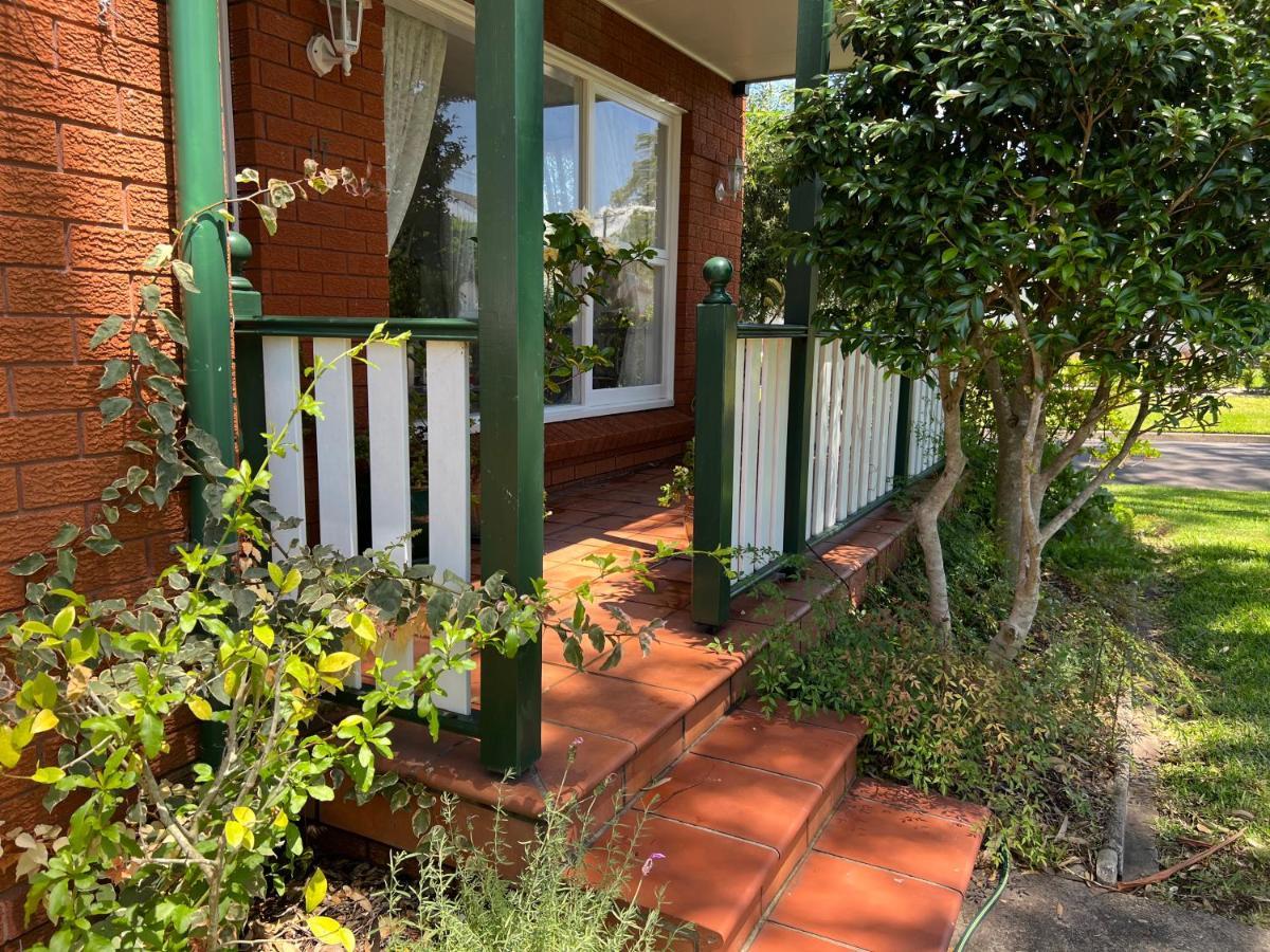 Holiday home Luxury 4 Bedroom House Deewhy